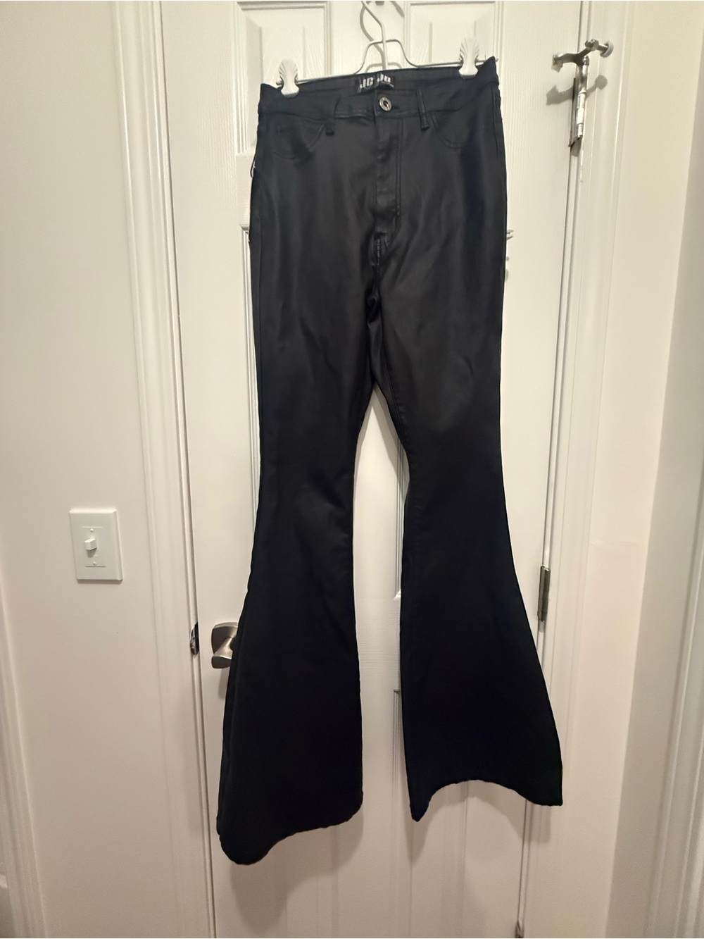 JC JO Coated Canvas Faux Leather look Fiona Flare from Willow Lg NWT